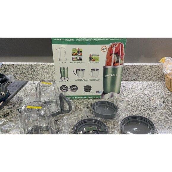 NutriBullet Magic Bullet NB-101B Replacement Parts- Blade Cups Lids Recipe Book - Picture 5 of 16